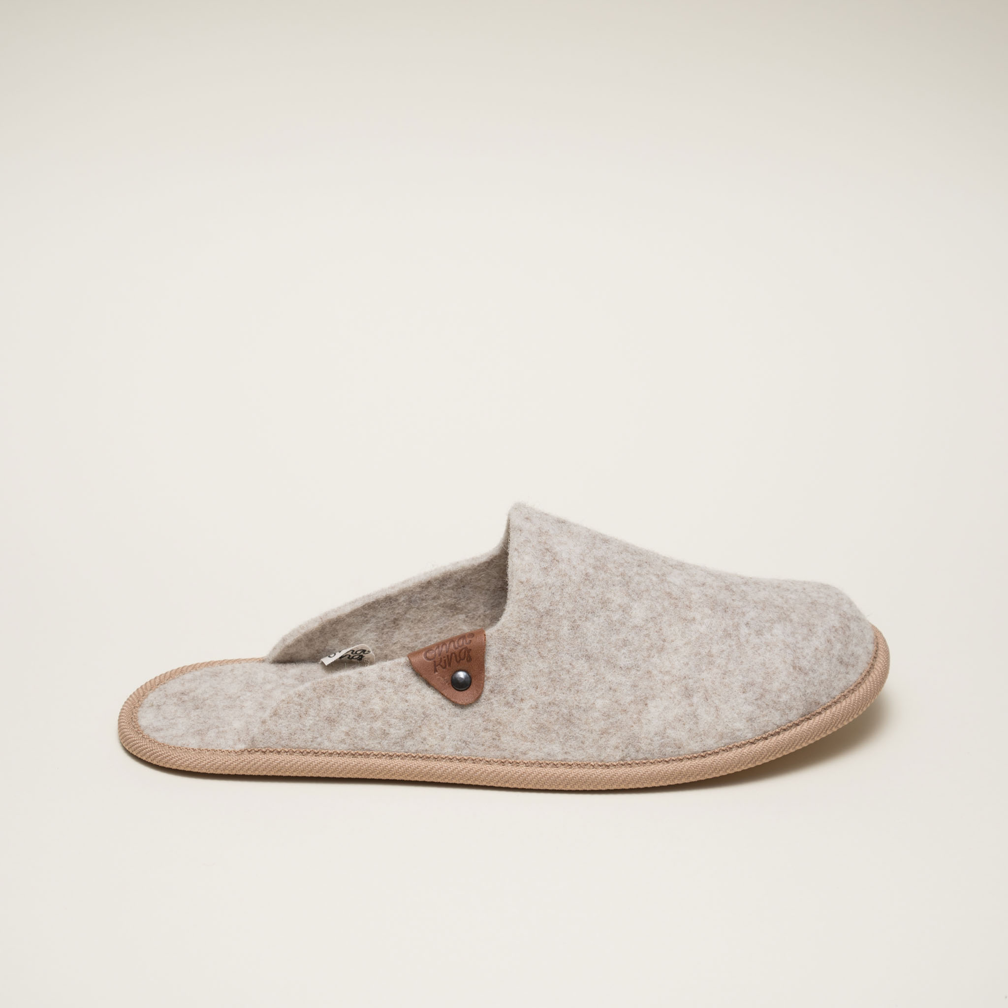 Merino Wool Slippers: The Ultimate Comfort Footwear