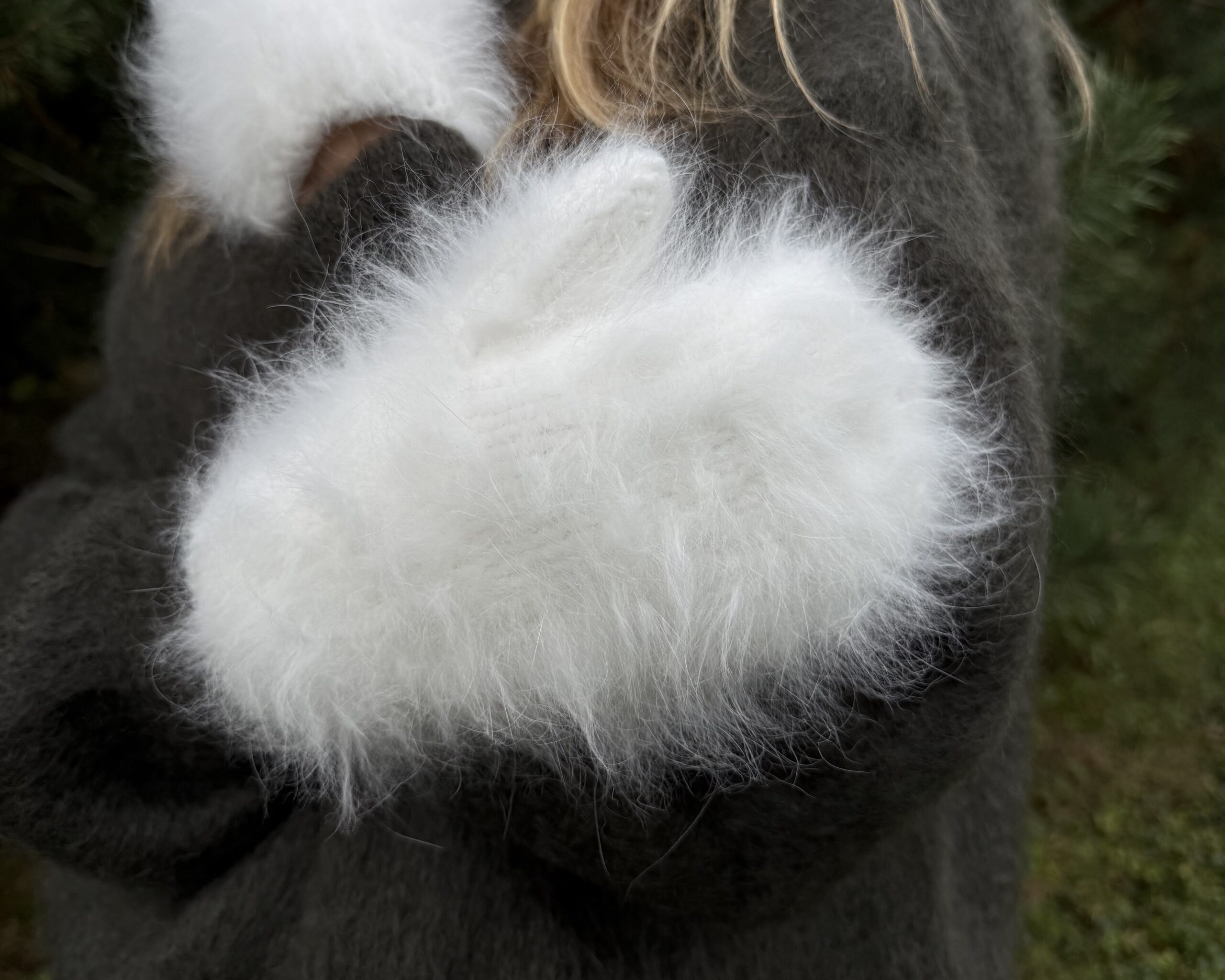 100% angora rabbit wool PREMIUM mittens – WoolLando