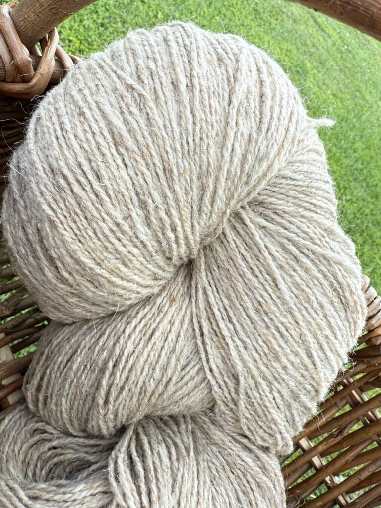 50% dog wool, 50% sheep wool yarn 1 kg – YELLOWISH, WoolLando