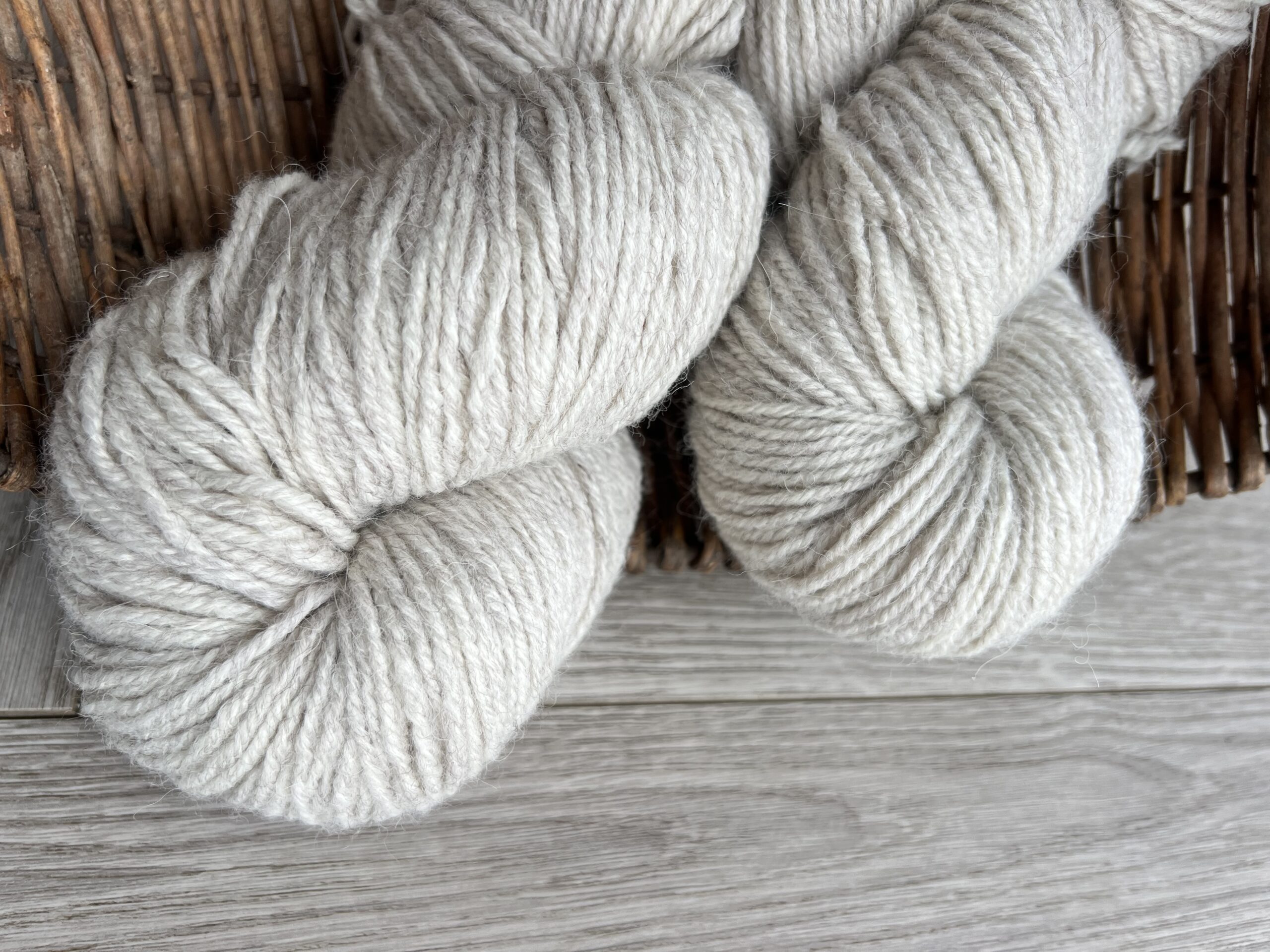 Alpaca wool yarn 100 g – CREAM, WoolLando