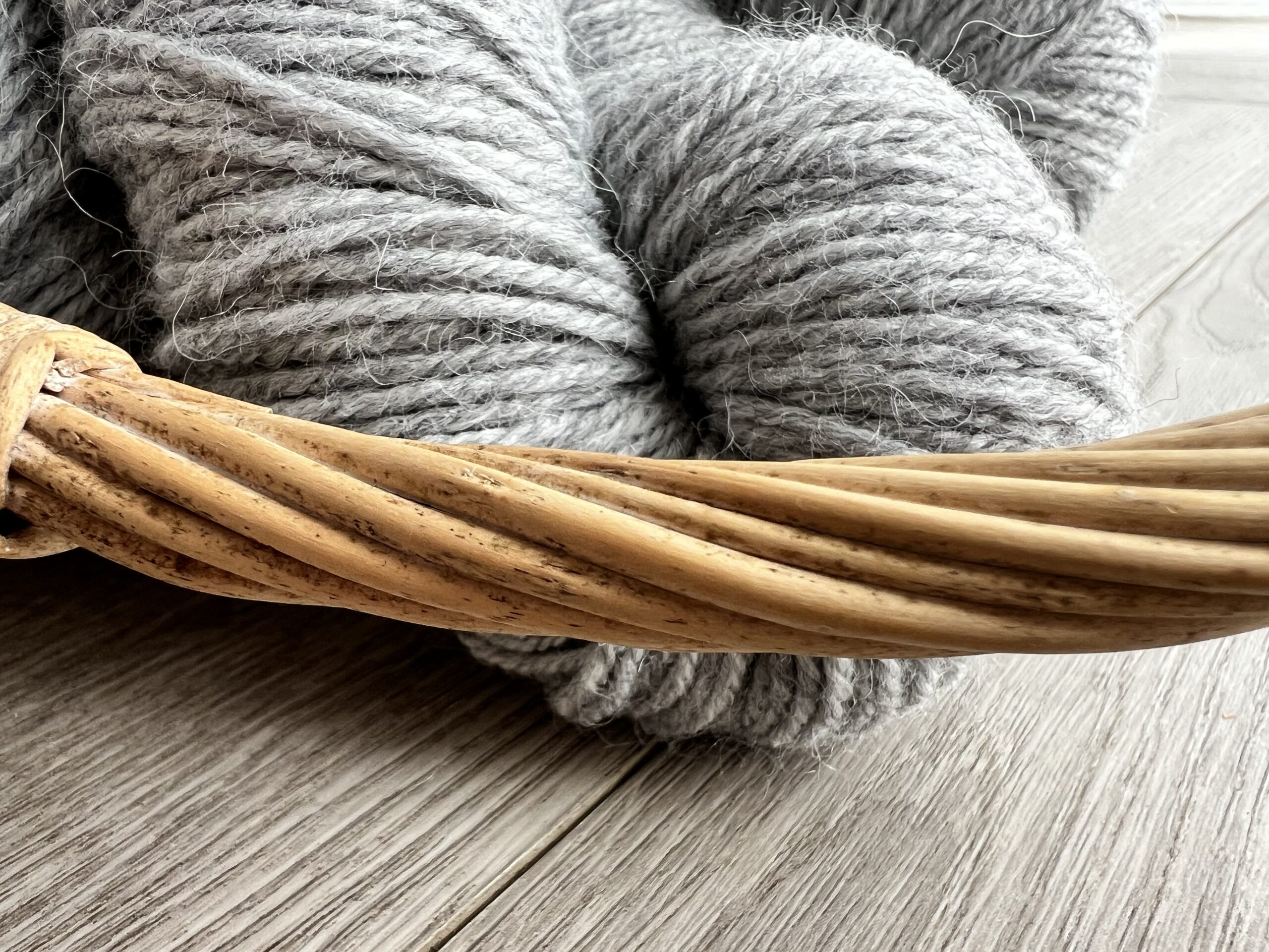 Alpaca wool yarn 100 g – GREY, WoolLando