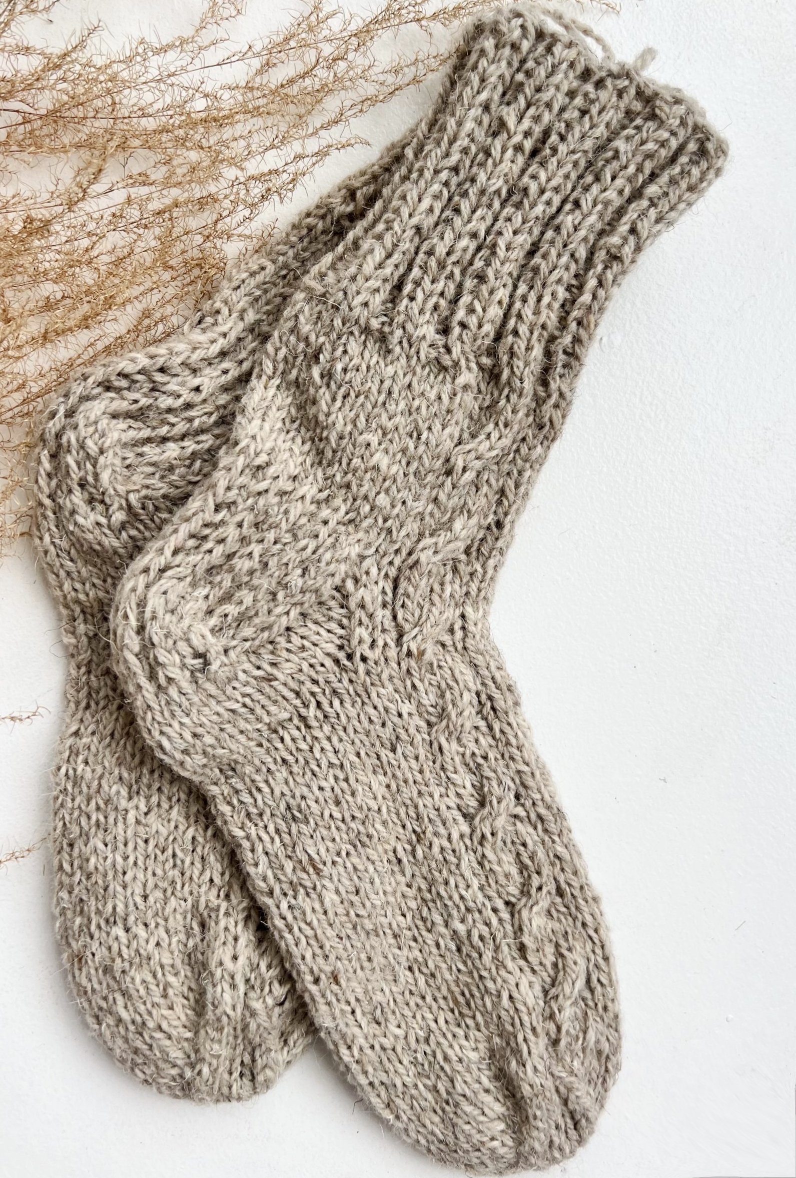 Handmade sheep–dog wool cream socks, WoolLando